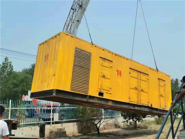 长泰300KW柴油发电机组油耗是多少？