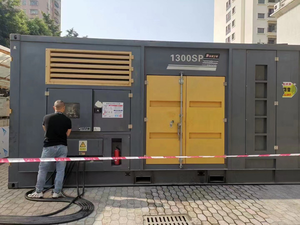 长泰500KW发电机组冬季应该配多大的启动电瓶？